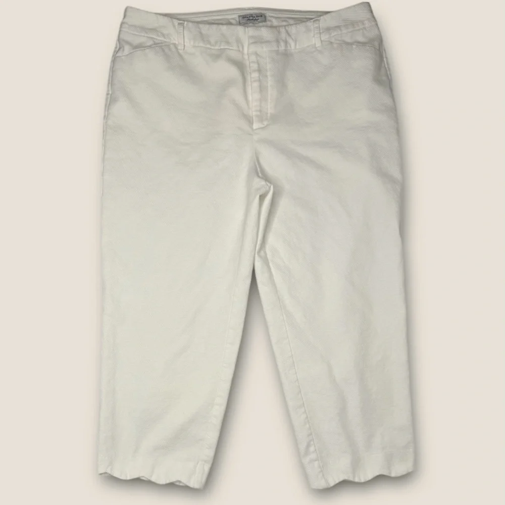 Charter Club White Cropped Scalloped hem‎ Pants Size 14